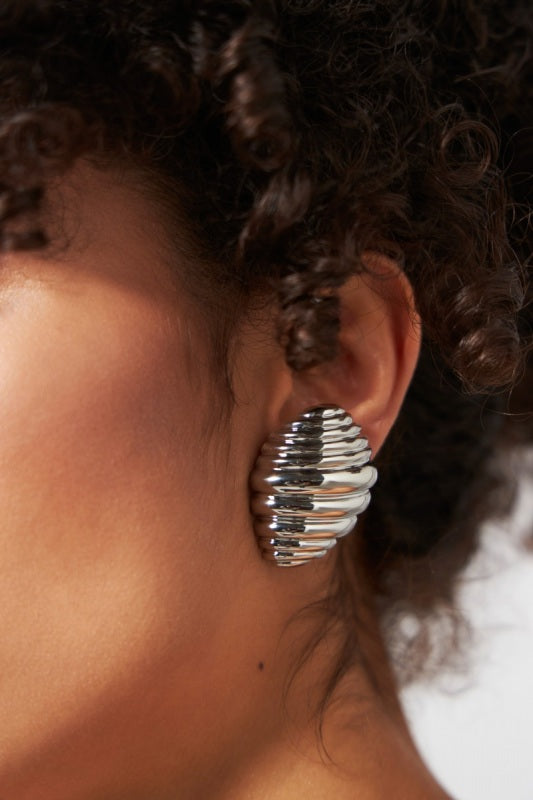 Croissant Convex Rodhium Earring