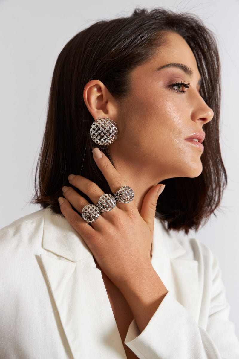 Glowing Wefts Rhodium Round Earring